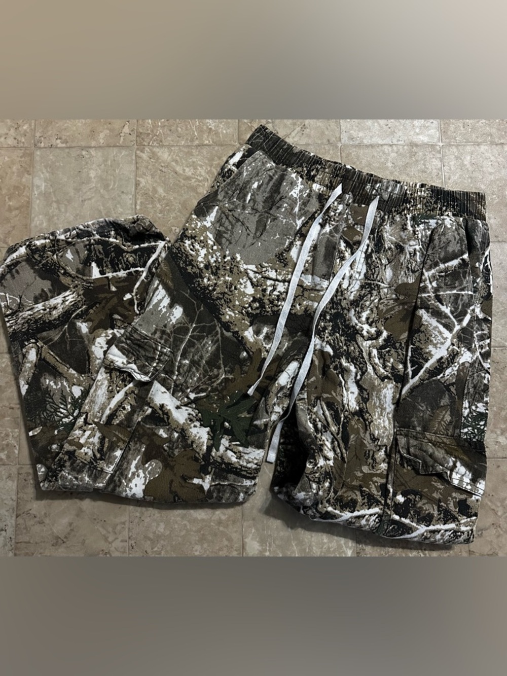Women’s Camouflage Cargo Pants with Drawstring